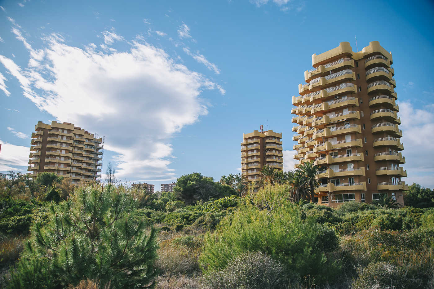 Y la luz se hizo en la Devesa: 88.000 euros para alumbrar la zona habitada