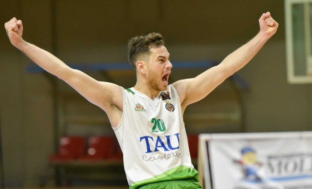 El Tau Castelló se exhibe ante el Bilbao con una segunda parte para enmarcar (74-62)
