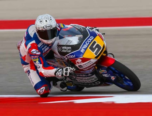 Fenati vence bajo la lluvia y Mir reafirma su liderato en Moto3