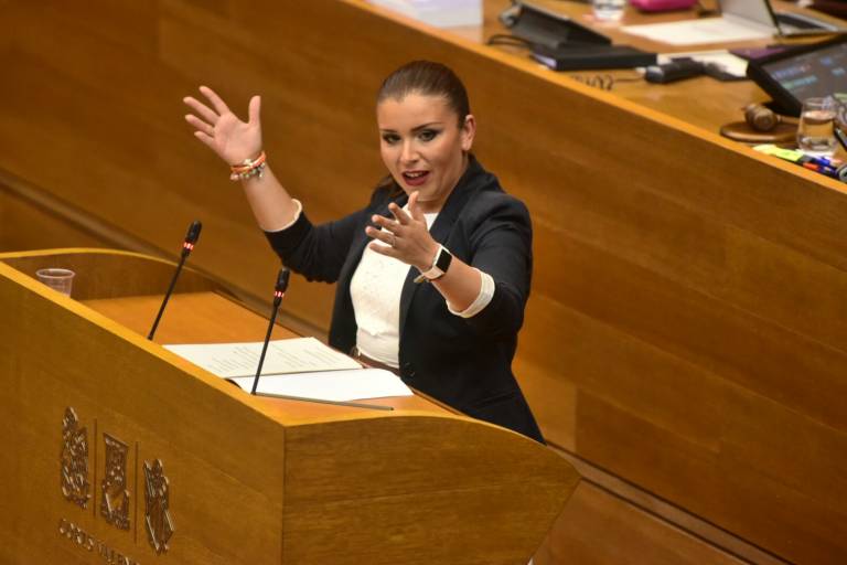 El Botànic duda del recorrido de la PNL de Cs que pide que los partidos condenados 