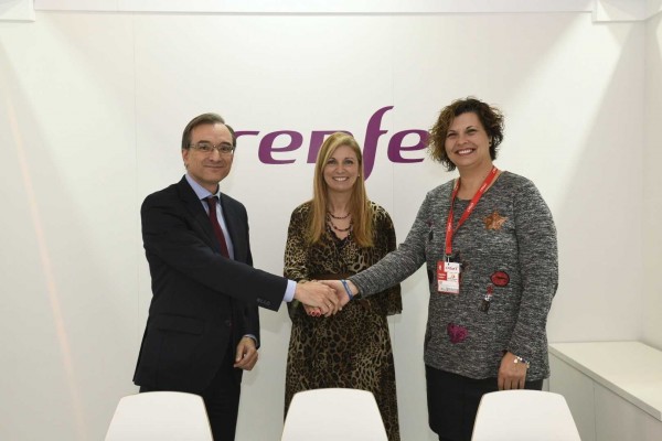 Renfe rebaja el precio del billete para los asistentes a congresos y eventos deportivos en Castellón