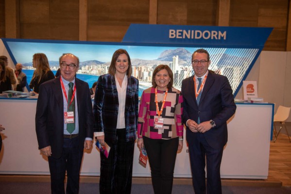 Guiño de Bonig a Benidorm, con promesa de Conselleria de Turismo incluida