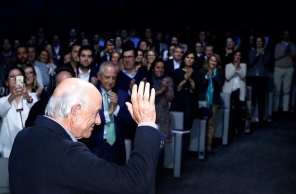 Accionistas de BBVA estudian pedir responsabilidad por el 'caso Villarejo'