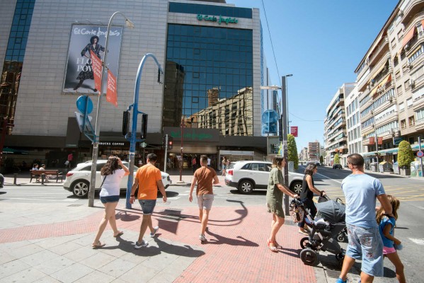 ¿El último domingo de libertad horaria en Alicante?