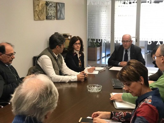 Alicante retoma los estudios para implantar el estacionamiento regulado en el Pla