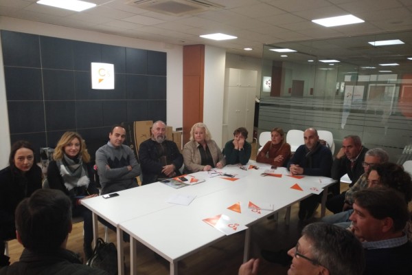Ciudadanos insiste en activar la cláusula de salvaguarda para proteger al sector citrícola