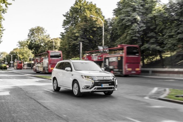 Mitsubishi Outlander PHEV 2019: cada vez más completo y más polivalente
