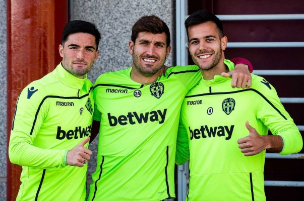 El Levante quiere repetir en el Camp Nou su buen rendimiento en el partido de ida