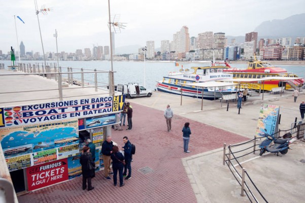Denuncian nuevos supuestos tratos de favor a la empresa de la 'isla pirata' de Benidorm