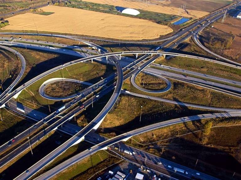 Ferrovial, entre el conservadurismo y el 'riesgo divisa'