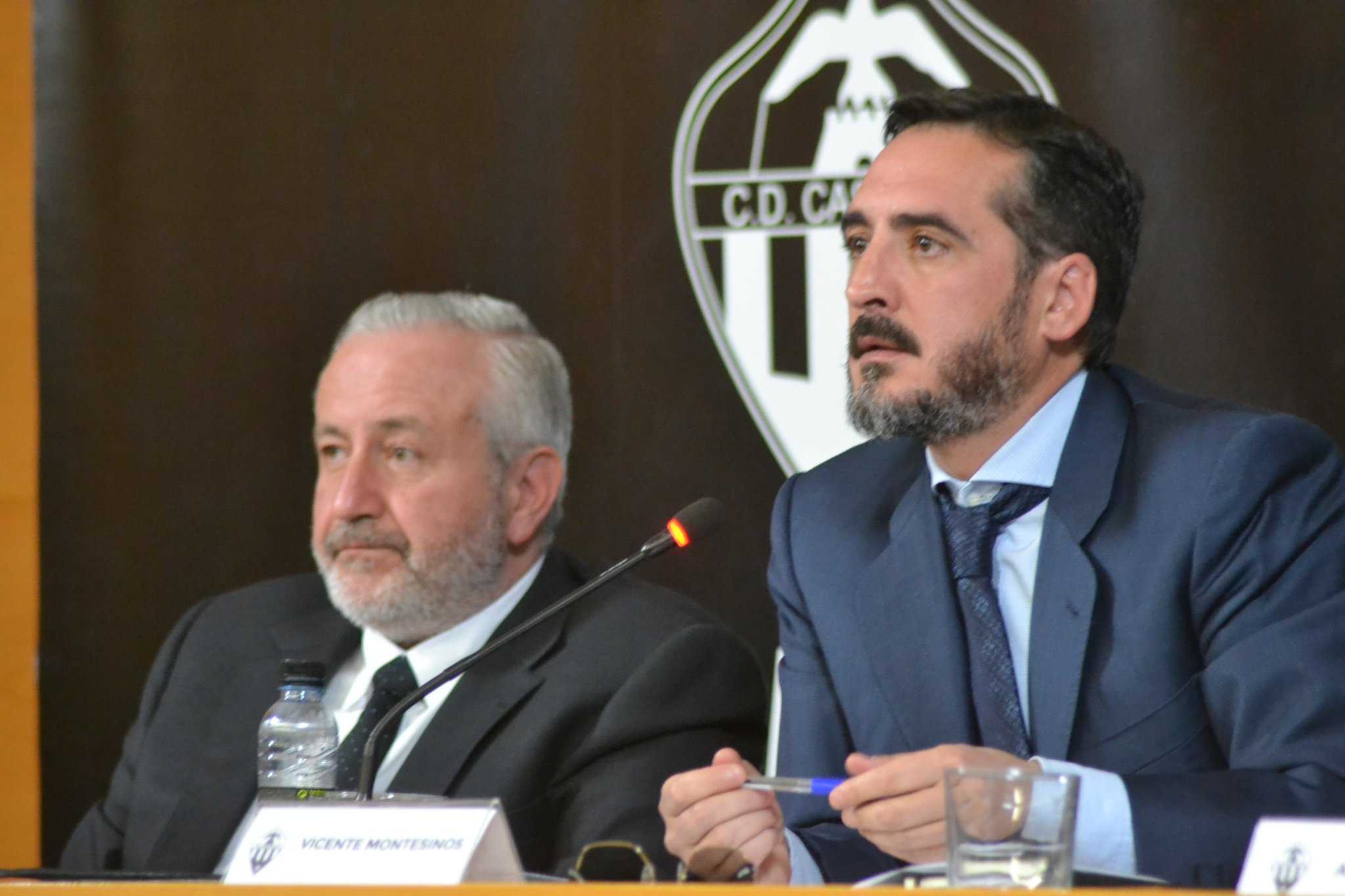 Vicente Montesinos: 