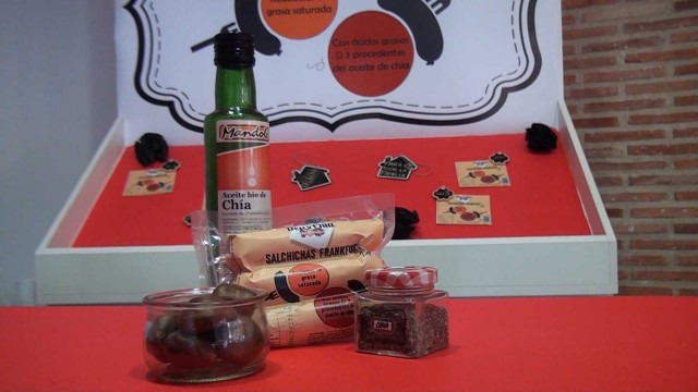 Una salchicha ahumada de castaña, chía y magro, primer premio del 