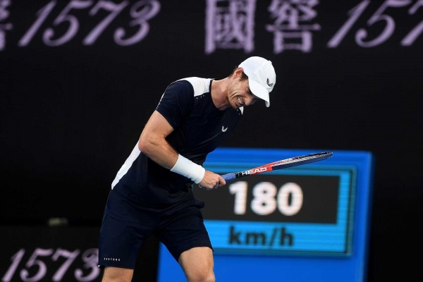 Bautista amarga la despedida de Murray de Melbourne