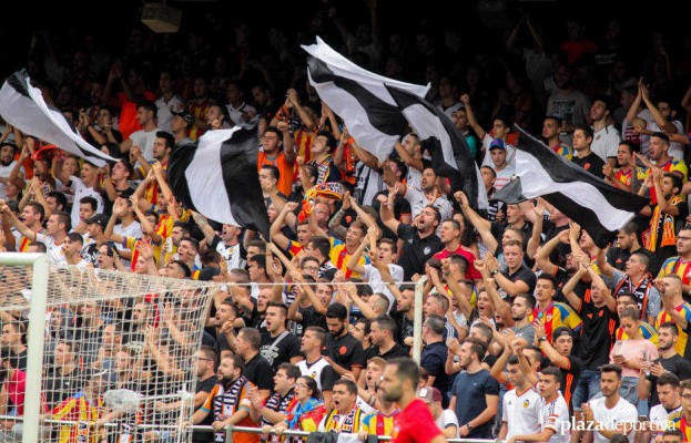 Las entradas para el derbi desatan la polémica en el valencianismo