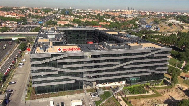 Vodafone España inicia un ERE para despedir hasta 1.200 empleados, una cuarta parte de la plantilla