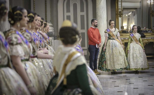 La familia Bea hace una importante donación al Centro de Documentación de Fallas 