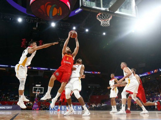 Un imperial Marc Gasol mete a España en la lucha por las medallas