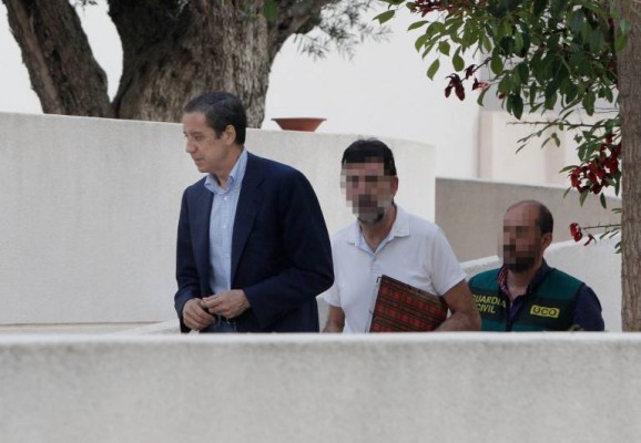La Fiscalía opta por mantener preso a Eduardo Zaplana mientras sigue investigando