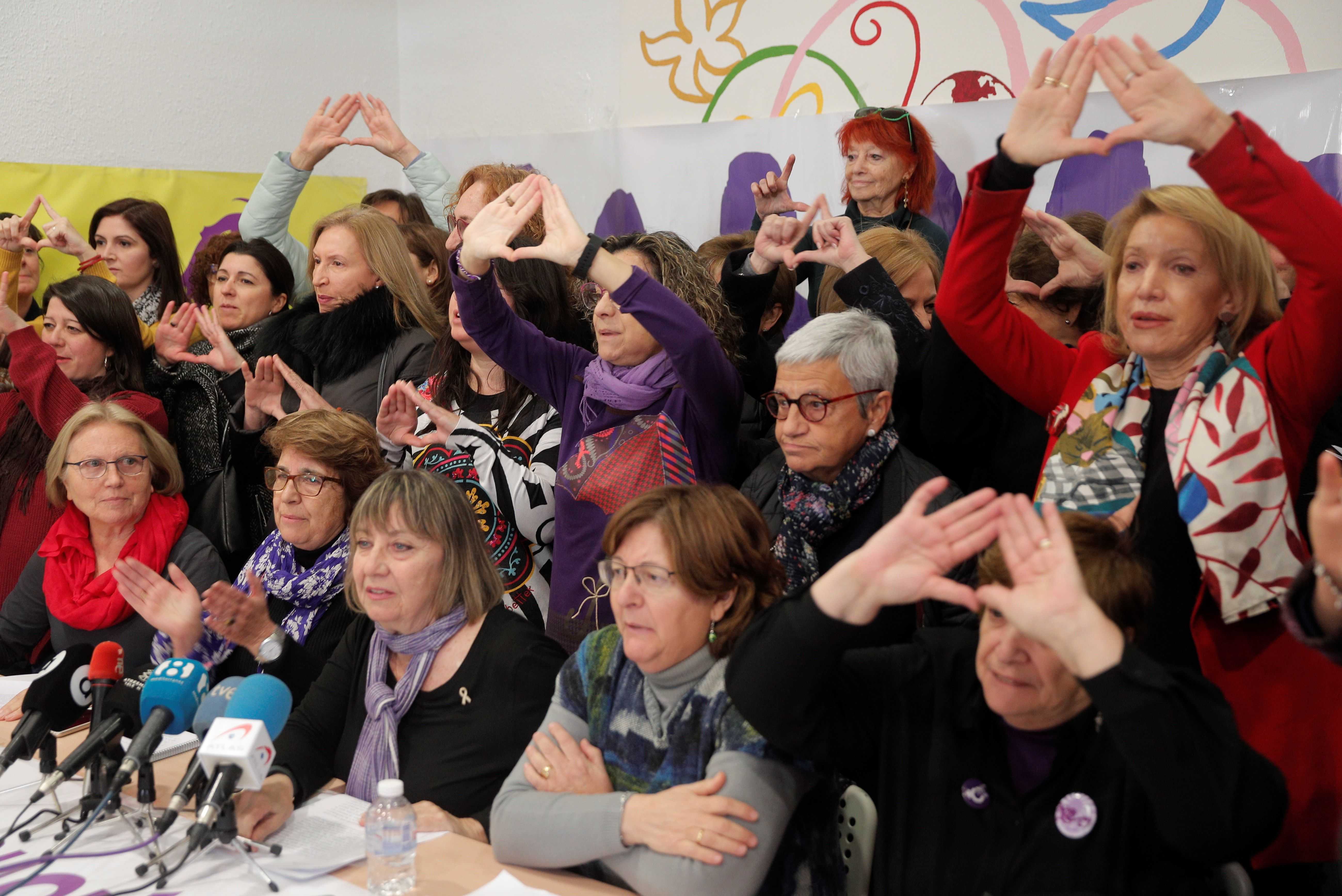 Feministas avisan a los partidos ante las elecciones: 