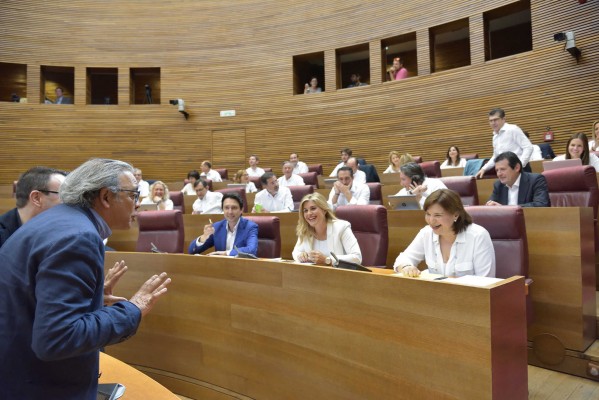 PP y Ciudadanos no acuden a la presentación de À Punt