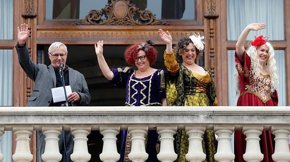 Valencia recibe a las tres 'reinas magas' en un acto que inauguró la república