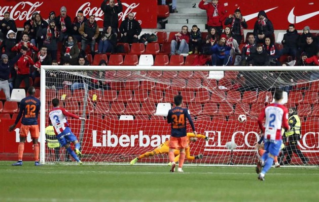 Urge un cambio en el banquillo