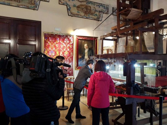 La televisión china toca tierra valenciana