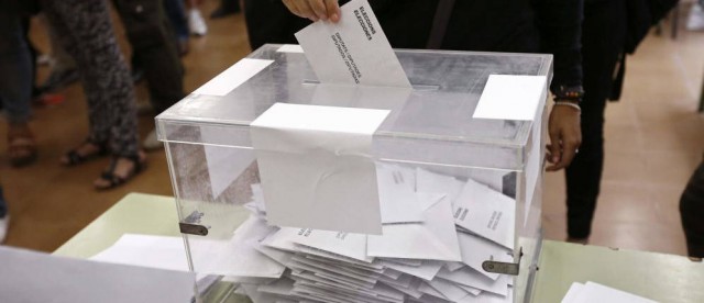Las comunidades autónomas estrenan año electoral con bajadas de impuestos