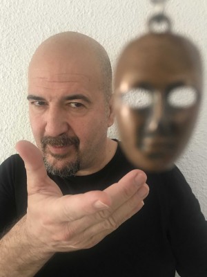 Tomàs Mestre respón