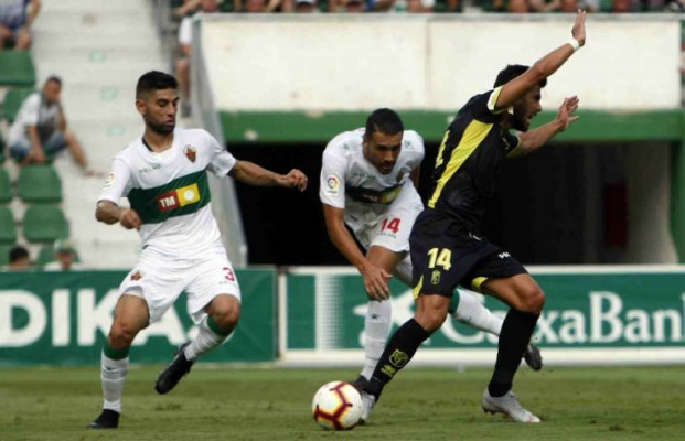 Ocho jugadores del Elche acaban contrato y pueden negociar ya con otros clubes
