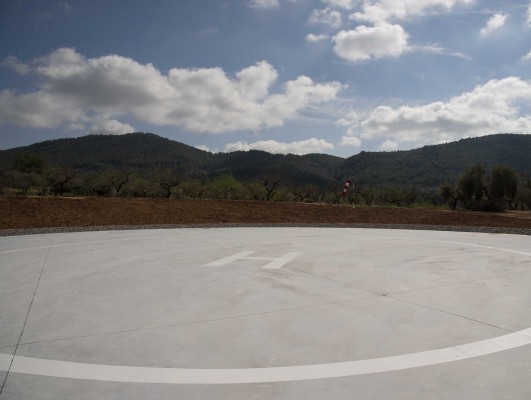 La Diputación ultima las obras de las helisuperficies de Llucena, Catí y Viver
