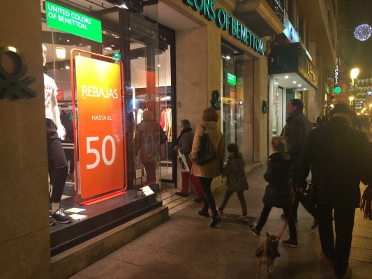 Arrancan las rebajas para el pequeño comercio, que prevé continuar con su ligero crecimiento