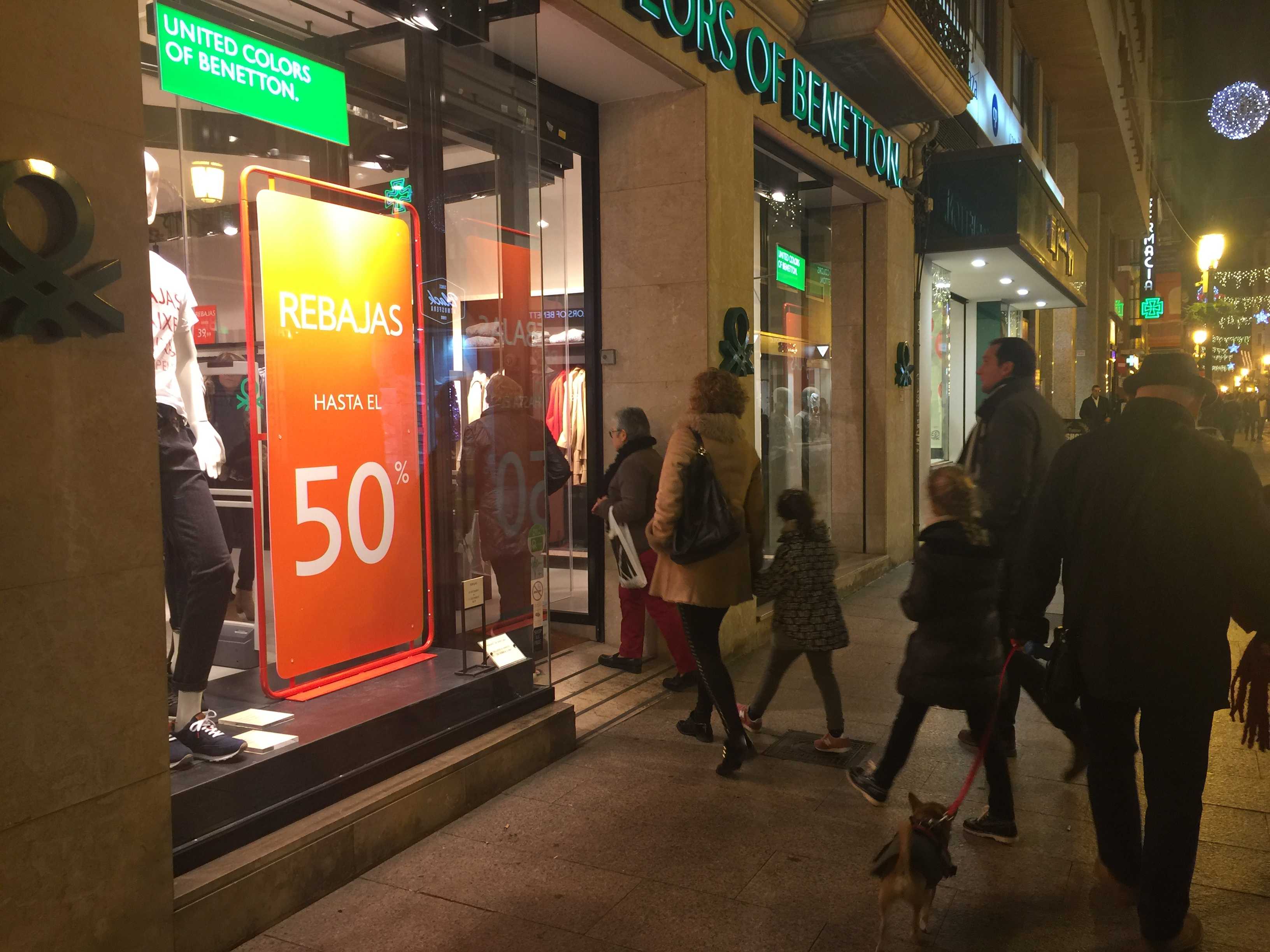 Arrancan las rebajas para el pequeño comercio, que prevé continuar con su ligero crecimiento