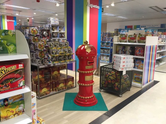 Los pedagogos recomiendan para Reyes menos regalos, más adecuados a la edad, no violentos y que estimulen la creatividad