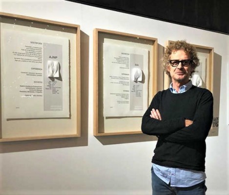 Las mujeres construyen su identidad en 'Desnuda': un currículum artístico sobre lo que no se ve