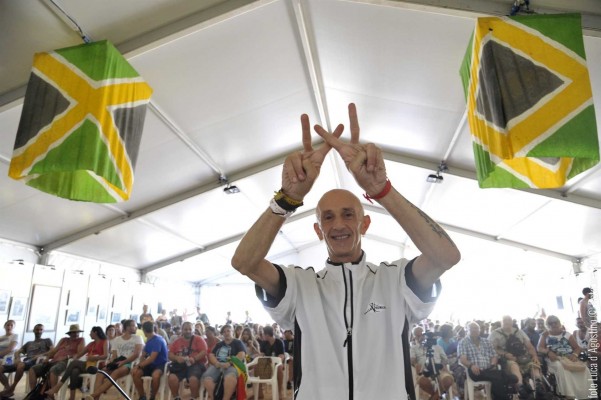 Fallece Ángel Loza, cineasta y autor del film 'Wake Up!' rodado en el Rototom