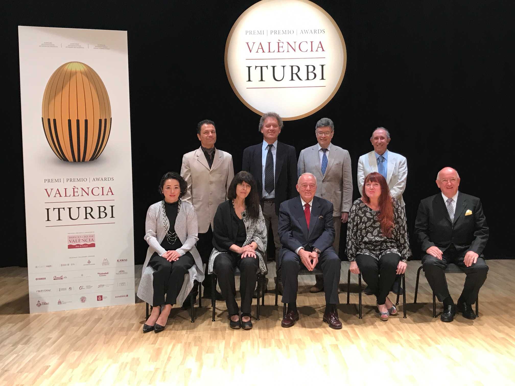 Jurado de la presente edicio?n del 'Premi Iturbi' - 