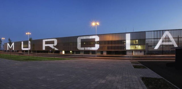 El Rey apadrinará el despegue del rival de El Altet: Corvera arranca con 3 aerolíneas y 12 destinos
