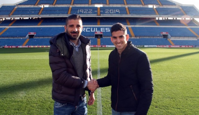 El Hércules hace oficial el fichaje de Jesús Alfaro