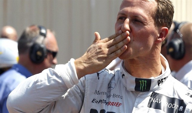 La familia de Michael Schumacher asegura que el piloto está 