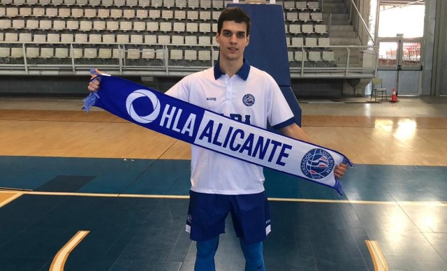 El HLA Alicante anuncia el fichaje por un mes del base Martín Rodríguez

