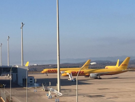 El aeropuerto de Castellón recibe los cuatro aviones que desguazará el próximo año