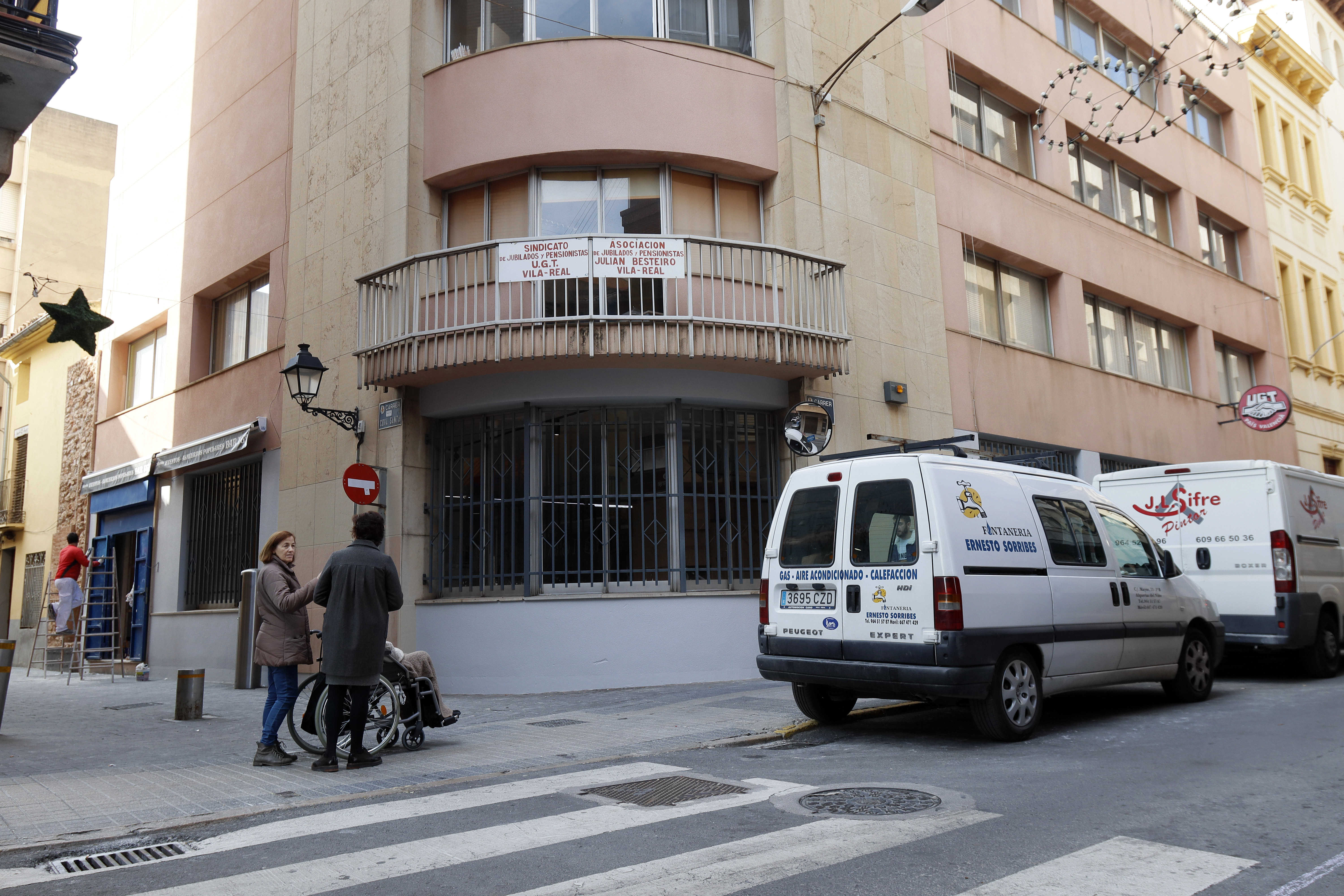 Aspecto exterior del establecimiento. (Fotos: Toni Losas) - 