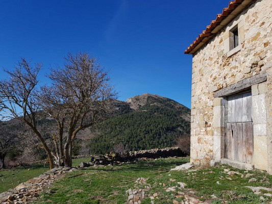 El Consell recupera dos activos clave del interior de Castellón: el Penyagolosa y el castillo de la Todolella