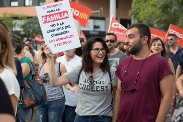 Adiós a la pesadilla dominical: los empleados del gran comercio pasan a trabajar 13 festivos al año