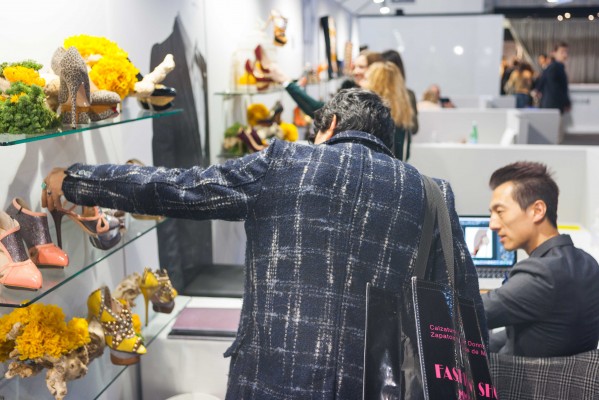 Un centenar de firmas de calzado viajan a Italia para atraer a los compradores internacionales