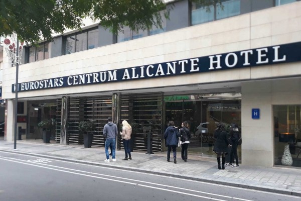 Eurostars 'estrena' su tercer hotel en Alicante a la espera de gestionar el 5 estrellas de Altamira