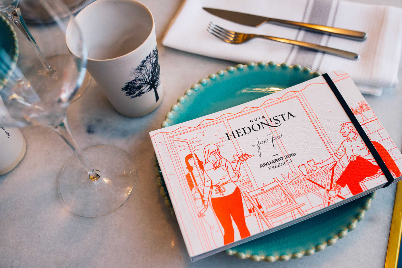 El regalo de esta Navidad se llama Anuario Hedonista 2019 
