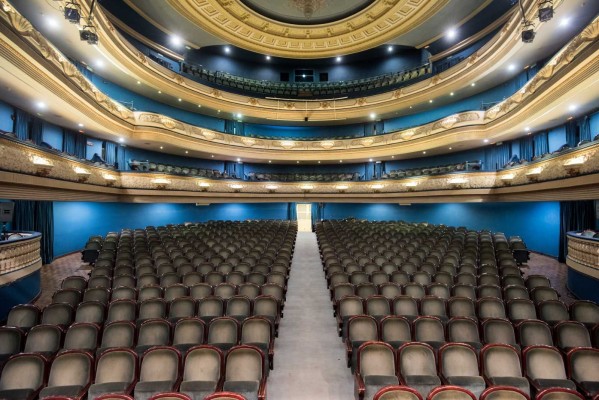 El Consell acaricia la propiedad del Principal de Alicante: adiós a su 'agujero'; bienvenida su reforma