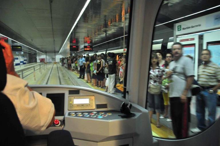 El metro funcionará a medio gas en Nochevieja por los paros parciales